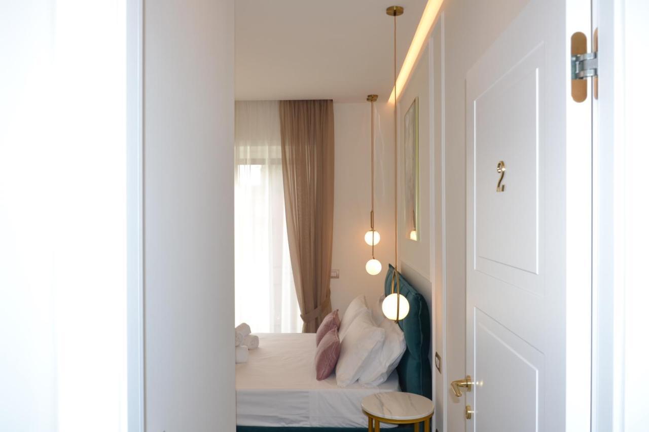 Capuana60 Bed & Breakfast Naples Luaran gambar