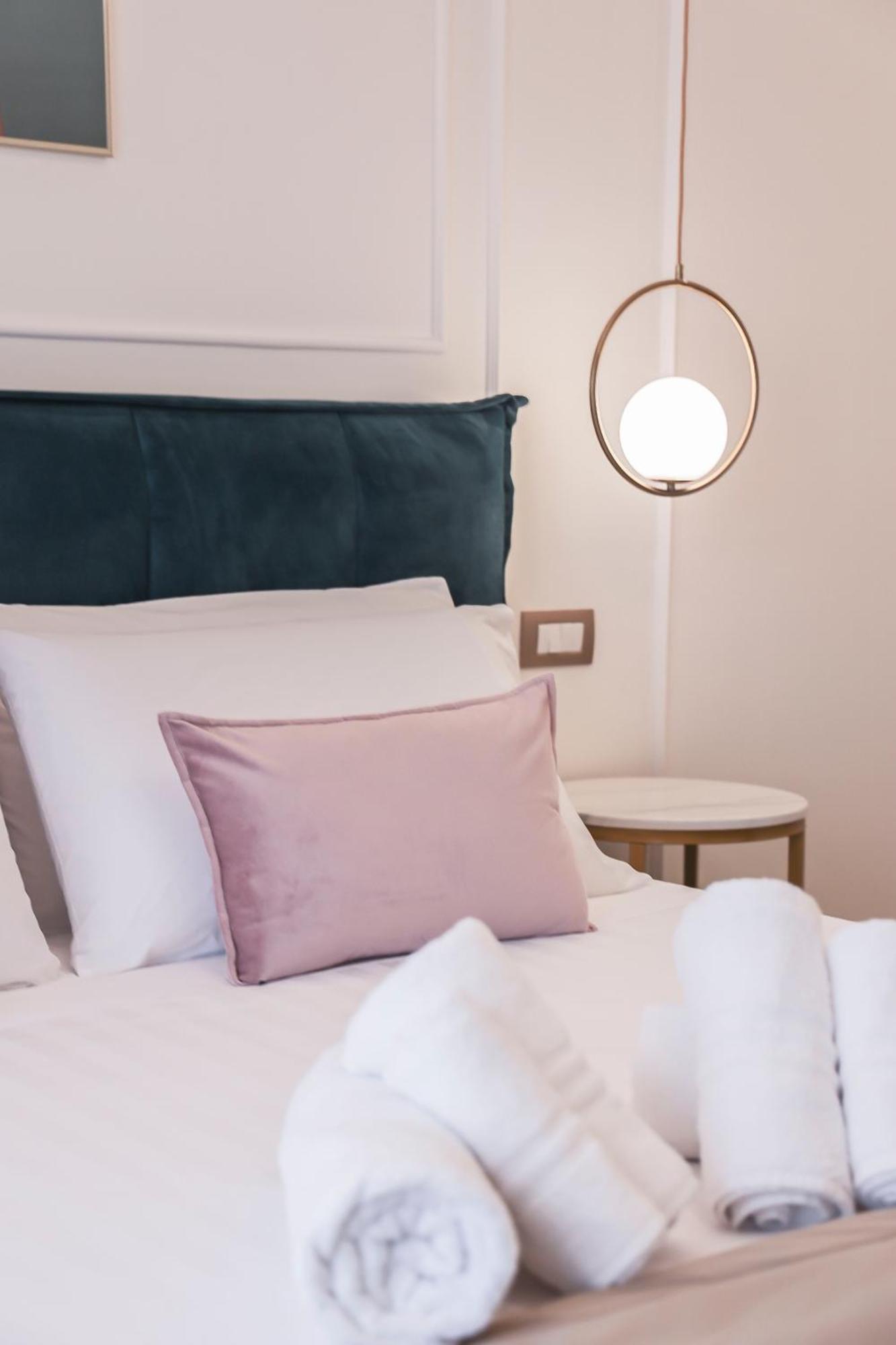 Capuana60 Bed & Breakfast Naples Luaran gambar