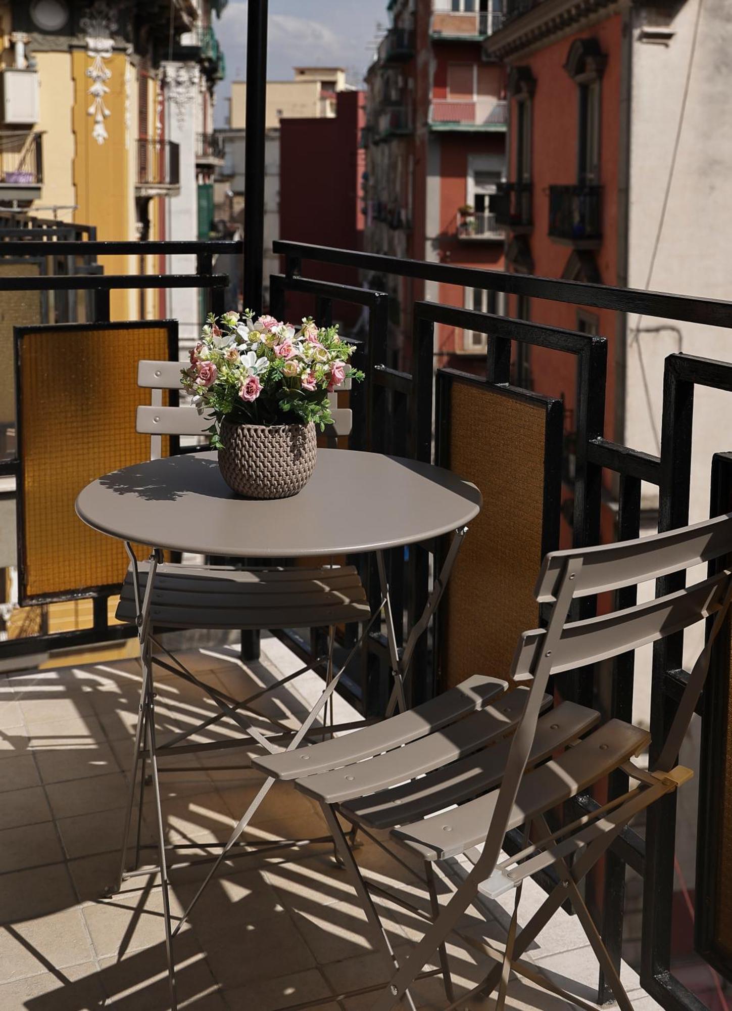 Capuana60 Bed & Breakfast Naples Luaran gambar